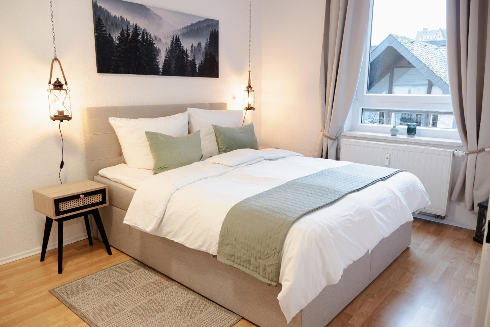 Jasta Homes Altstadt, Zentral, Ueberdachter Parkplatz, Netflix, Vollausstattung, Loft, Modern Und Komfort Hamelin Ngoại thất bức ảnh